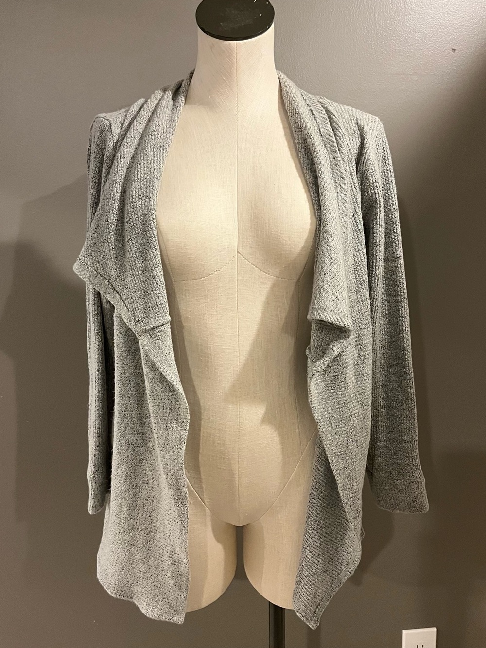 Sunday Gray Knit Open Front Draped Cardigan Sweater Women’s S Solid V-Neck